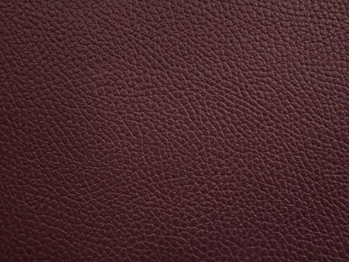 Mandeville - Crimson